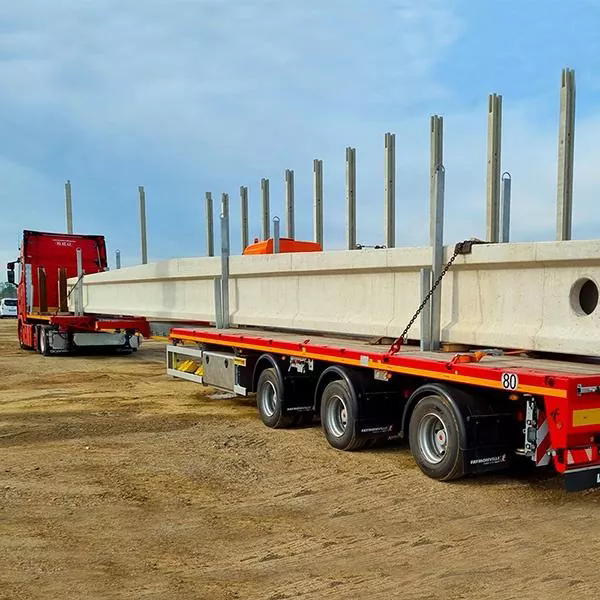 Hoe kunnen opleggers voor standaard transport de risico's op het gebied van vrachtvervoer en de exploitatiekosten van de vloot beperken?